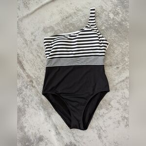 NWT Tommy Bahama Breaker  Bay One Shoulder One Piece Swimsuit Sz.12